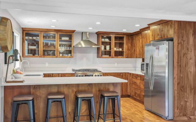 Pocatello Retreat ~ 3 Mi to Downtown!