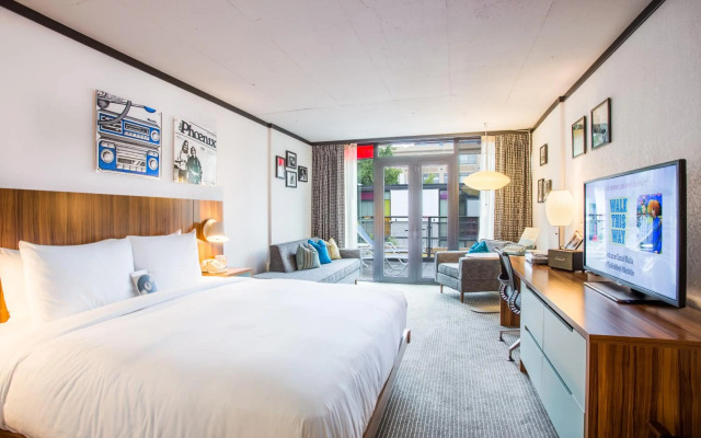 The Verb Hotel