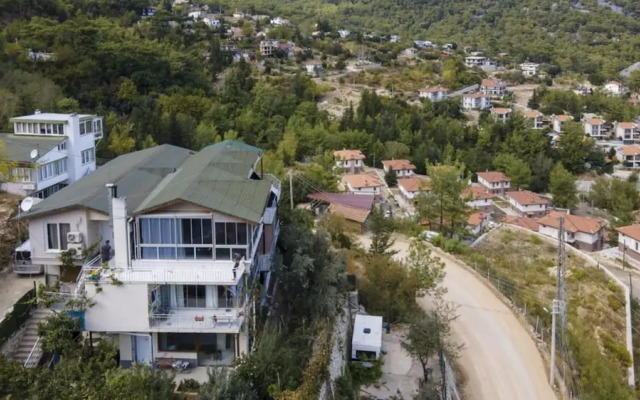 Apartment Near Natural Attractions in Antalya