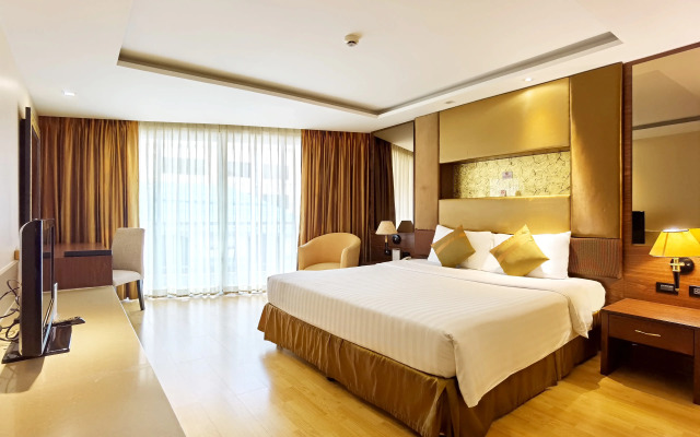 Nova Gold Hotel (SHA Extra Plus)