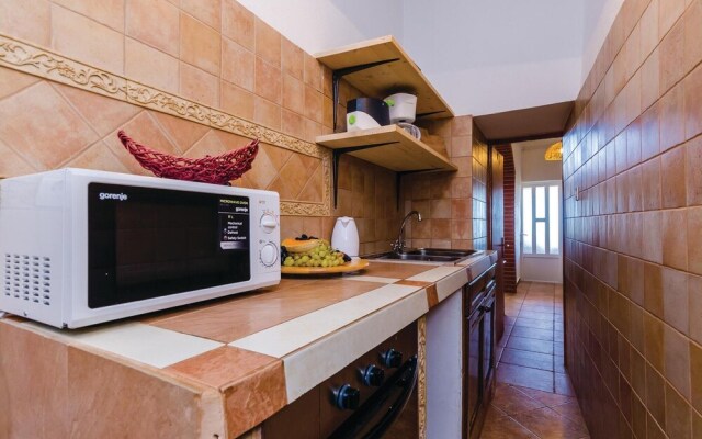 Awesome Home in Drvenik With Wifi and 5 Bedrooms