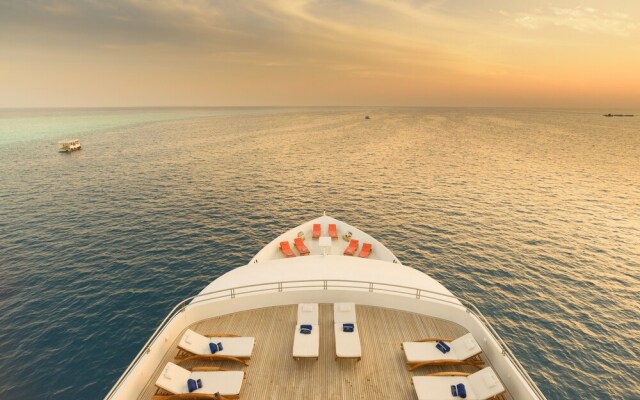 Dhaainkan'baa - Luxury Yacht