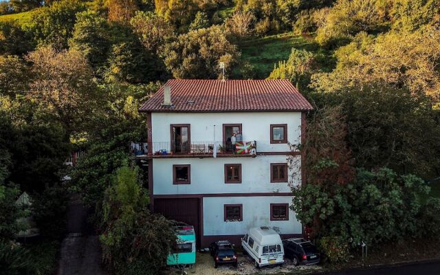 Surf Camp San Sebastian Partyhostel