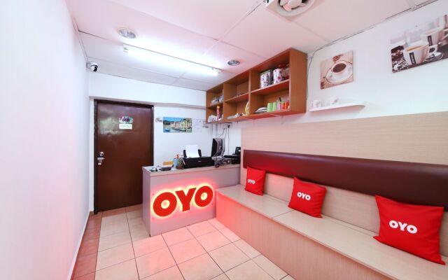 Azimaju Guesthouse by OYO Rooms