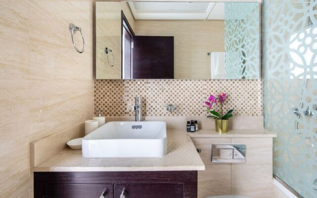 Mesmerizing 1BR Apartment in Grand Downtown Dubai