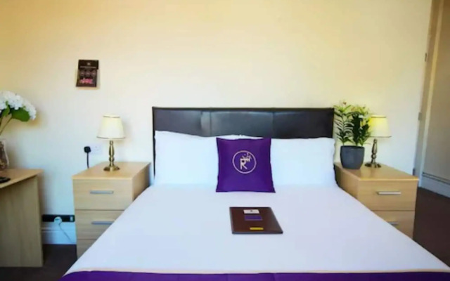 Revado Hotel