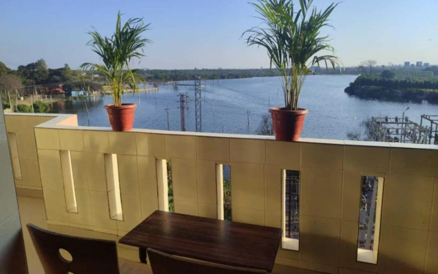 OYO Flagship 80608 Hotel Anix Residence