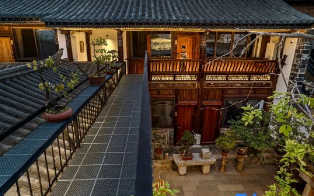 Zuo  Yuan  Resort