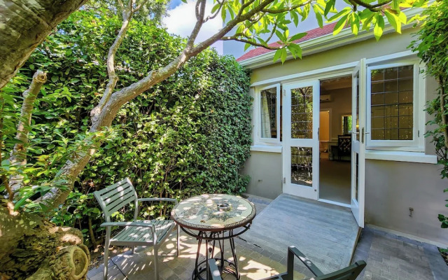 Roodenburg House 1882