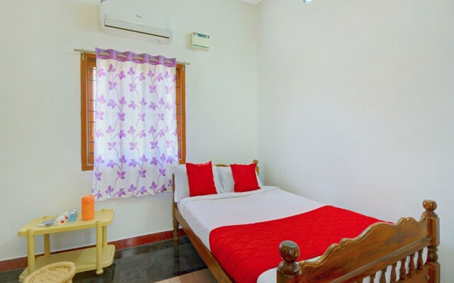OYO 12136 Home Serene 1BHK Aurovile Beach