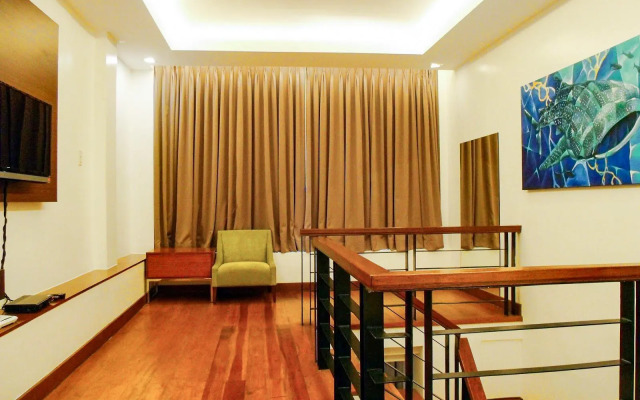 Harvest Hotel