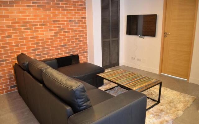 Marceau 1 Woods & Bricks