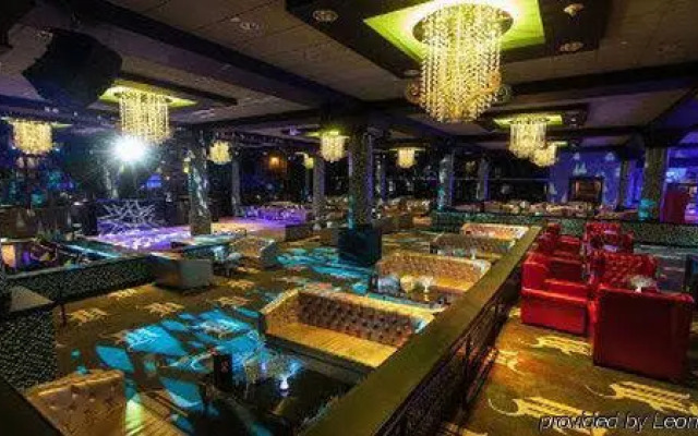 Holiday Inn Select North Dallas