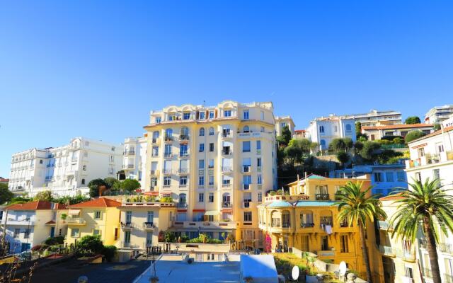 Bottero Terrasse by Nestor&Jeeves