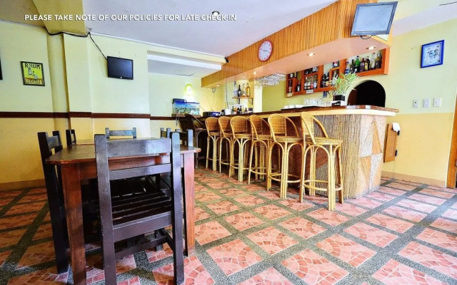 ZEN Rooms Station 1 Balabag