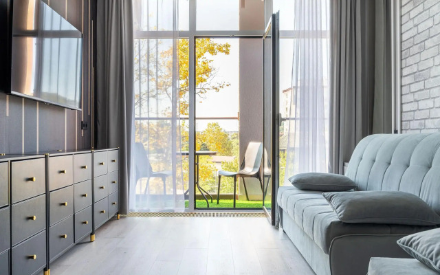 Orange Apart Аллея парк