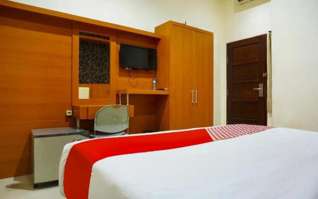 Hotel O near Mall Panakukang formerly Rika Hotel Makassar – Guest Rooms – Makassar