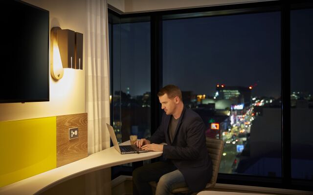 Holiday Inn Express Adelaide City Centre by IHG