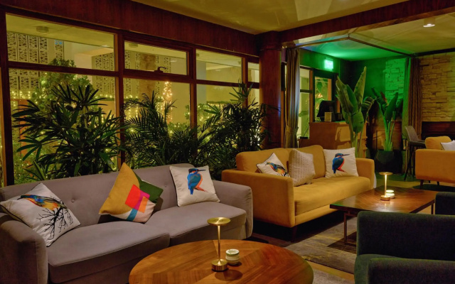 Palmyard Hotel