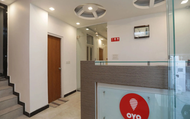 OYO 12235 Hotel Bliss Continental