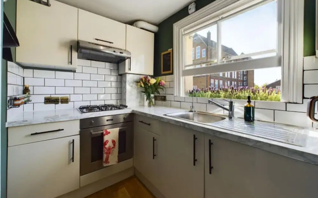 The Dalston Hideout - Captivating 2bdr Flat, London