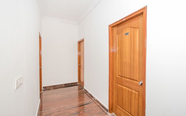 OYO 10822 Hotel Airport Comfort