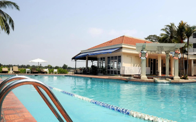 Riverside Apartments