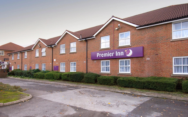Premier Inn Warrington - A49/M62 J9
