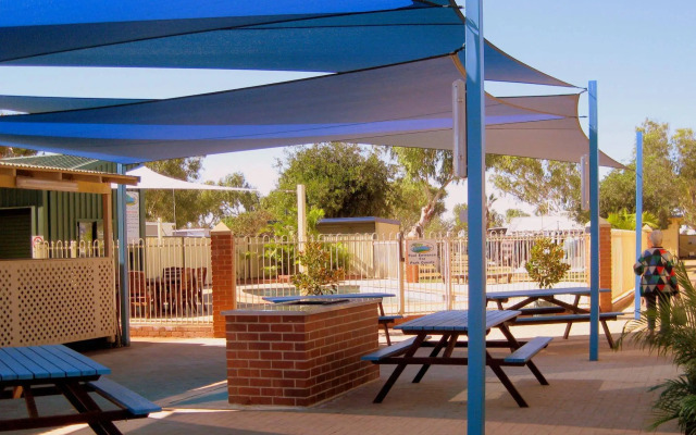 Coral Coast Tourist Park Carnarvon