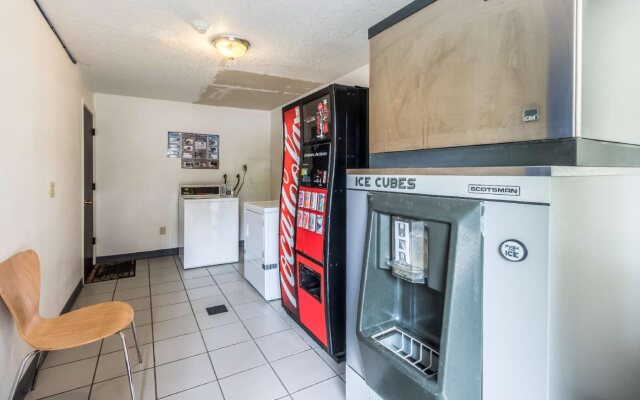 Motel 6 McMinnville
