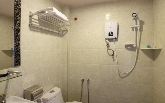 Hotel Zamburger Grand City