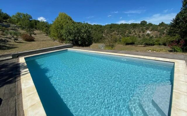Attractive Villa in Banne with Private Swimming Pool