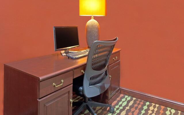 Americas Best Value Inn - Canton