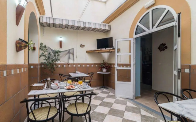 Hostal Costa Luz