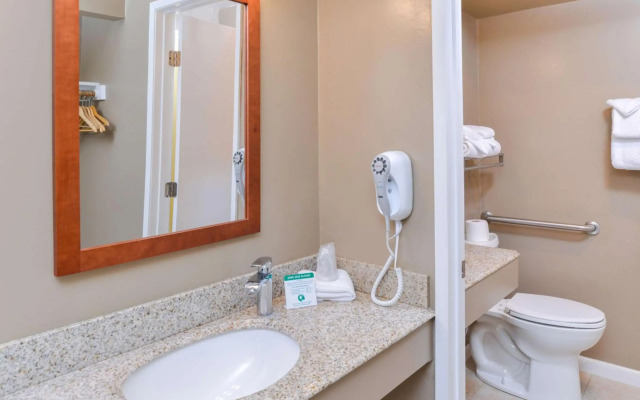 Svendsgaard's Danish Lodge Americas Best Value Inn
