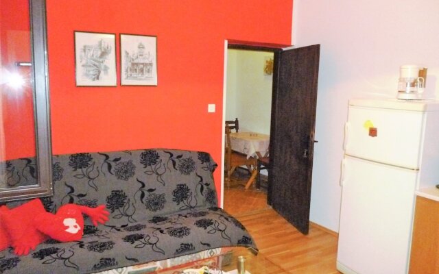Apartments Dadić near Pebble Beach Jaz