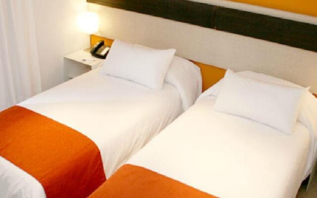 Monarca Hoteles Puerto Madero