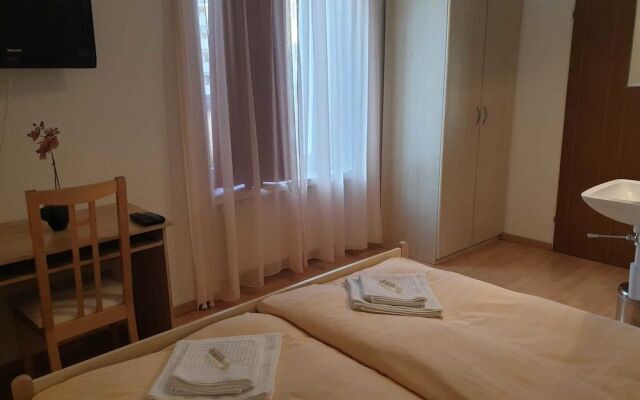 Hotel Edelweiss