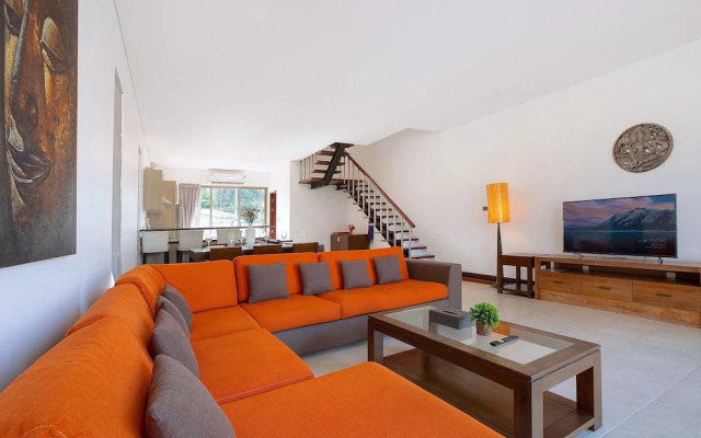 Private 3BR Pool Access Villa Argent 10
