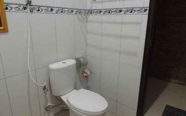 Pantai Suwuk River View Bungalow