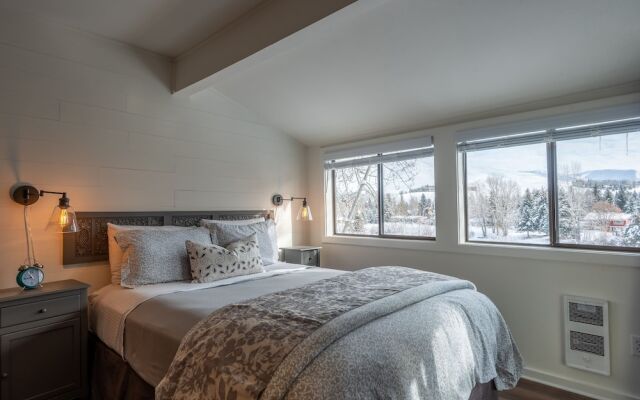 Cottonwood 1405 - Studio Condo