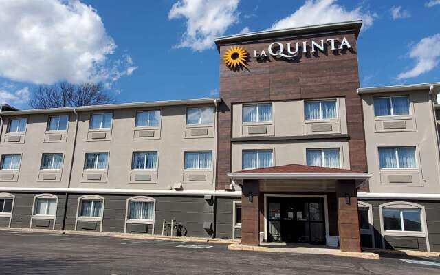 La Quinta Inn by Wyndham Indianapolis North at Pyramids