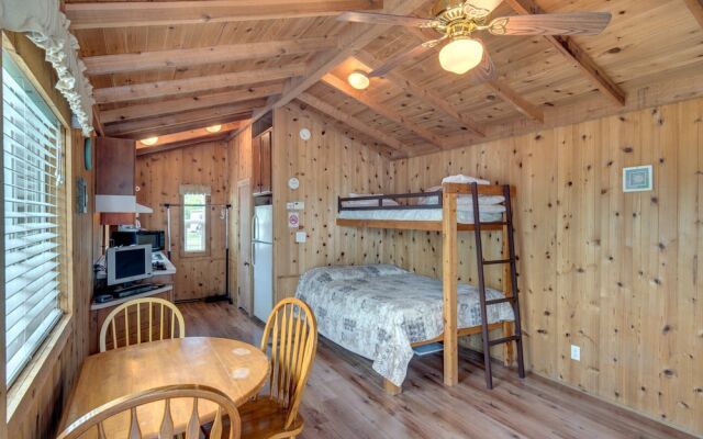 Lake Conroe RV & Camping Resort