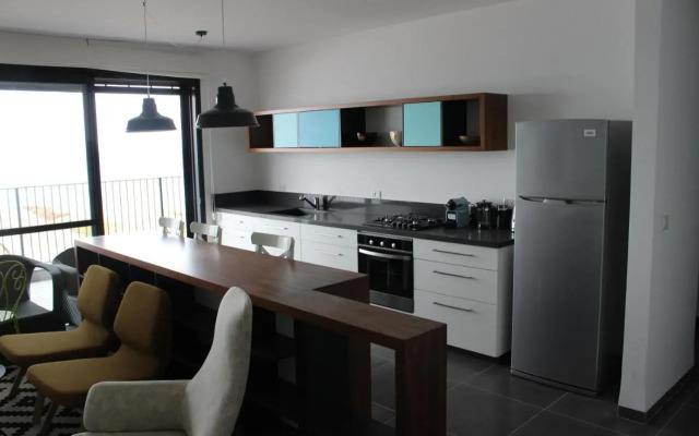 Beautiful Apartment on The First Line of The Sea