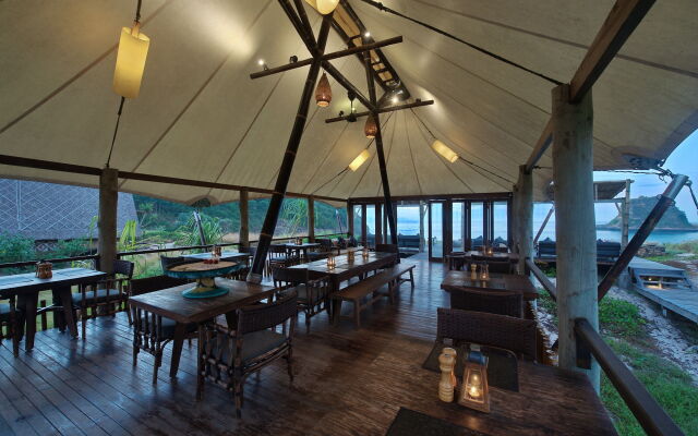 Jeeva Beloam Beach Camp