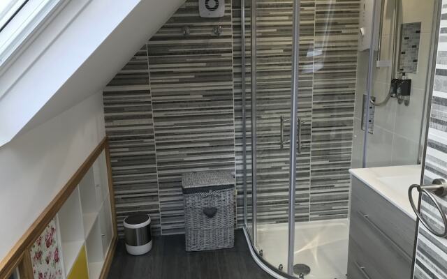 Lon Y Traeth Bed & Breakfast