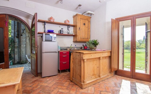 Castrum di Serravalle