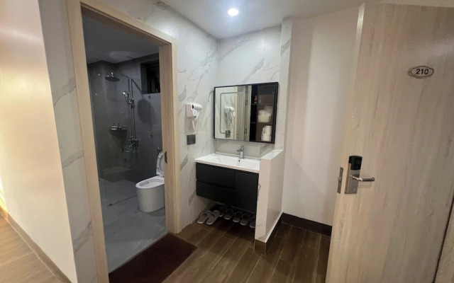 Thao Trang Luxury Hotel Dong Hoi
