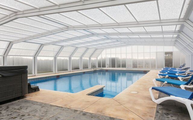 Impressive Apartment in Alcaucín With Swimming Pool