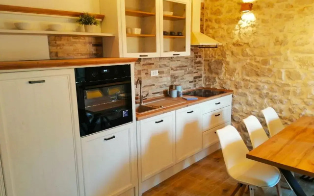 Apartments Dalmatian Stone House